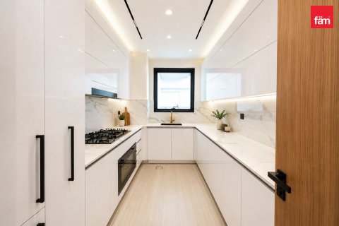 2 bedrooms Apartment in Dubai, UAE No. 199392 10