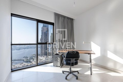 Appartement de 3 chambres à Creekside 18, UAE No. 193440 8