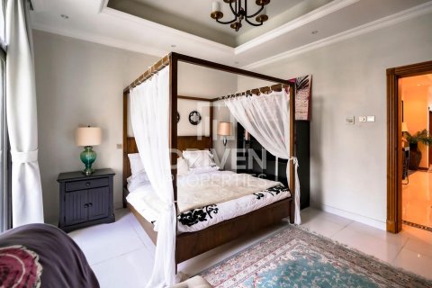 Вилла с 5 спальнями в Hacienda, ОАЭ №193443 17