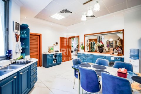Вилла с 5 спальнями в Hacienda, ОАЭ №193443 23