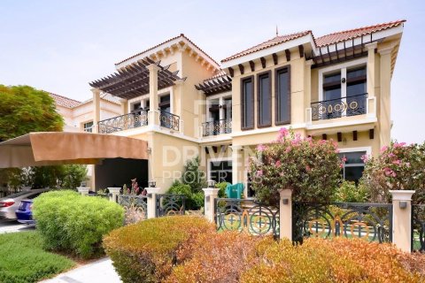 Вилла с 5 спальнями в Hacienda, ОАЭ №193443 26
