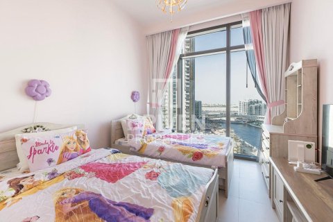 Apartment de 3 dormitorios en The cove, UAE No. 193441 11