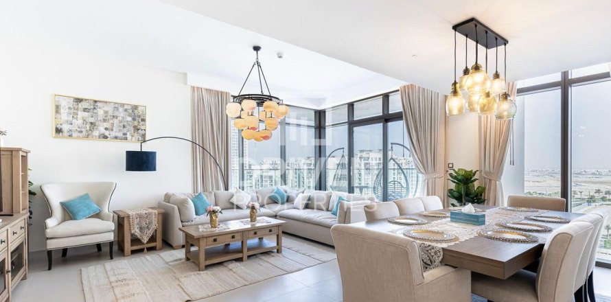 Apartment de 3 dormitorios en The cove, UAE No. 193441
