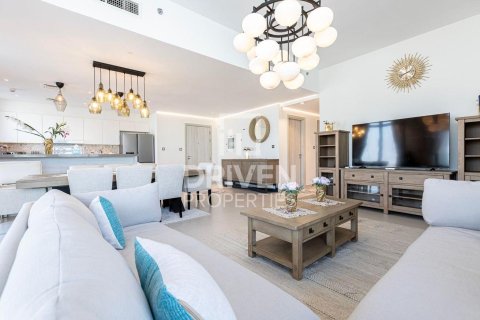 Apartment de 3 dormitorios en The cove, UAE No. 193441 4