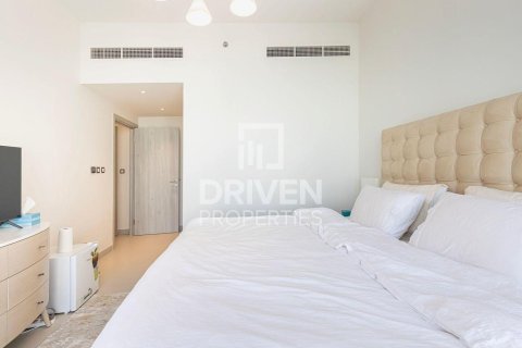 Apartment de 3 dormitorios en The cove, UAE No. 193441 8