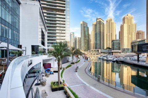 Edificio de 22296.73m² en Dubai Marina, UAE No. 203120 5