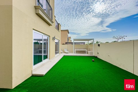 Villa de 3 chambres à Dubai, UAE No. 203122 11