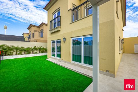 Villa de 3 chambres à Dubai, UAE No. 203122 3