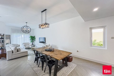 Villa de 3 chambres à Dubai, UAE No. 203122 21