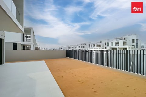 Villa de 4 dormitorios No. 123489 7