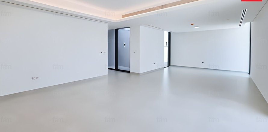 Villa de 4 dormitorios No. 123489