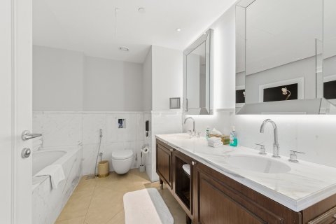 Appartement de 4 chambres à Downtown Dubai (Downtown Burj Dubai), UAE No. 204933 26