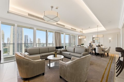 Appartement de 4 chambres à Downtown Dubai (Downtown Burj Dubai), UAE No. 204933