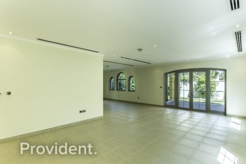3 bedrooms Villa in Jumeirah Park, UAE No. 3046 3