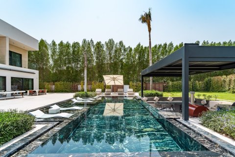 Вилла с 6 спальнями в Бизнес-Бэй, ОАЭ №146980 5