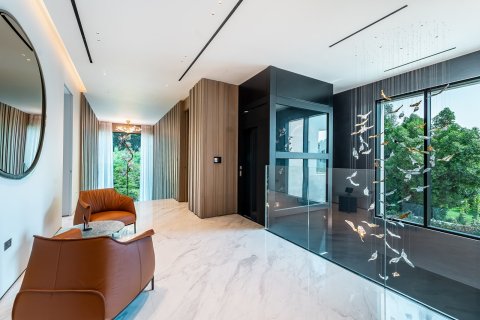 Вилла с 6 спальнями в Бизнес-Бэй, ОАЭ №146980 25