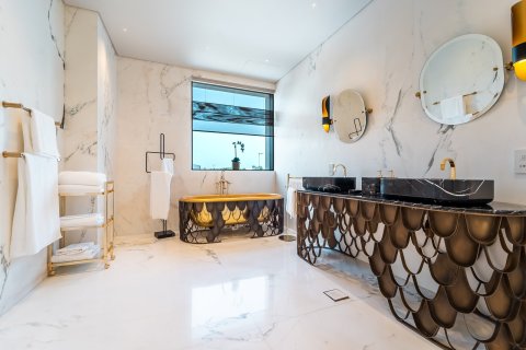 Вилла с 6 спальнями в Бизнес-Бэй, ОАЭ №146980 19