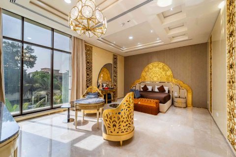Вилла с 6 спальнями в Дубай, ОАЭ №146978 12