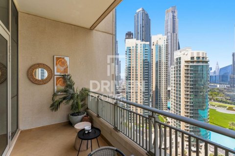 Appartement de 2 chambres à Boulevard Central Towers, UAE No. 202856 28