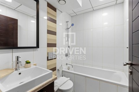 Appartement de 2 chambres à Boulevard Central Towers, UAE No. 202856 22