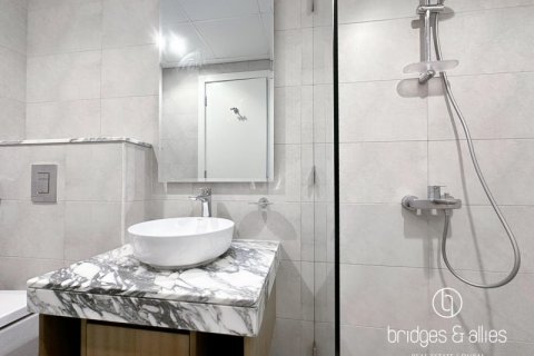 Квартира с 3 спальнями  №131630 15