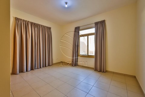 5 غرفة نوم  فيلا في أبو ظبي, الإمارات العربية المتحدة رقم 89977 5