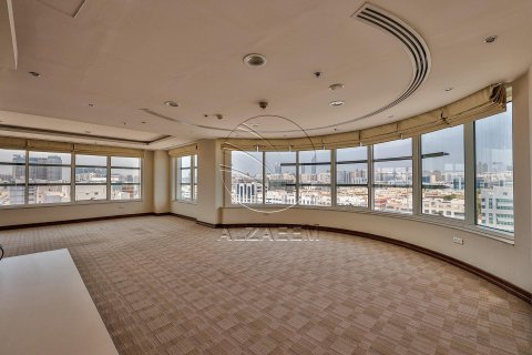 636مربع، عقار تجاري في Al Nahyan Camp, الإمارات العربية المتحدة رقم 89991 23