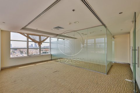 636مربع، عقار تجاري في Al Nahyan Camp, الإمارات العربية المتحدة رقم 89991 6