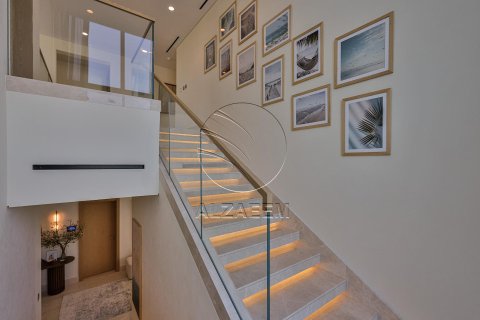 Villa de 7 dormitorios en Abu Dhabi, UAE No. 89978 20