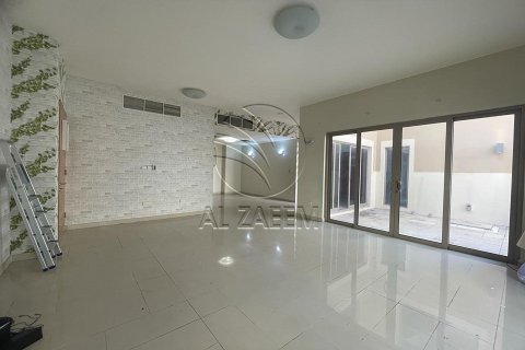 4 غرف نوم تاون هاوس في Al Raha Gardens, الإمارات العربية المتحدة رقم 89976 11