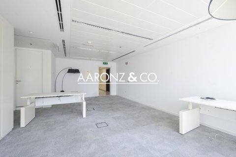 107مربع، مكتب في أبراج بحيرة جميرا, الإمارات العربية المتحدة رقم 112574 4