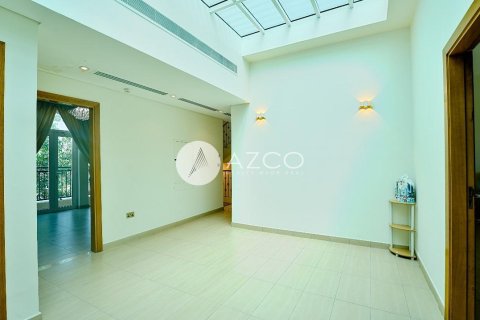 Villa de 4 dormitorios en Legacy, UAE No. 101720 14