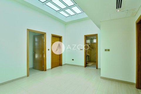 Villa de 4 dormitorios en Legacy, UAE No. 101720 15
