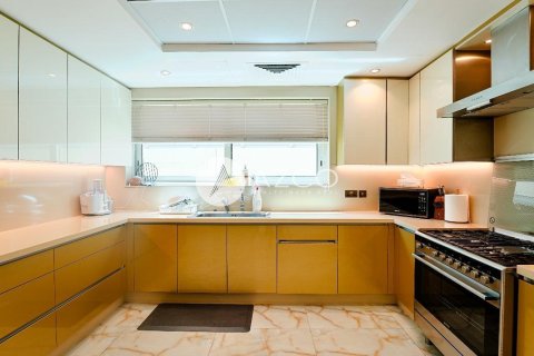 Villa de 4 dormitorios en Legacy, UAE No. 101720 12