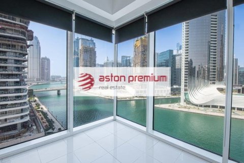 Apartment de 3 dormitorios en Business Bay, UAE No. 168490 5