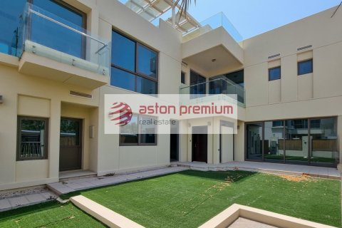 Villa de 4 dormitorios en The Sustainable City, UAE No. 168493