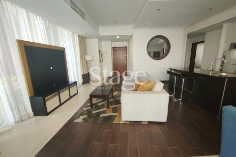 Apartment de 2 dormitorios en Dubai Sports City, UAE No. 185749 3