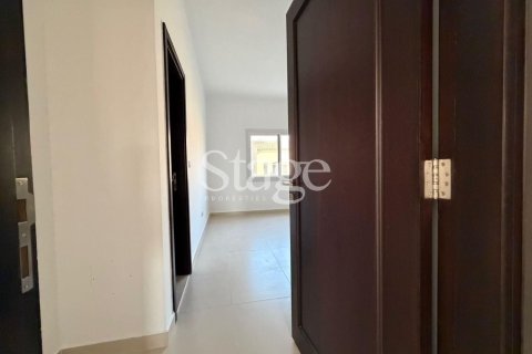 2 bedrooms Villa in Casa Viva, UAE No. 185752 3