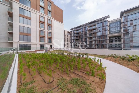 Apartment de 2 dormitorios en City Walk, UAE No. 185750 24