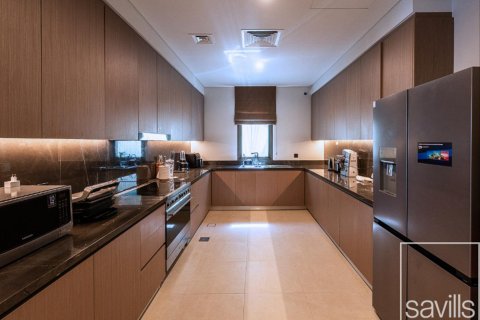 5 غرفة نوم  فيلا في Golf Place, الإمارات العربية المتحدة رقم 194637 12