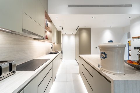 Вилла с 4 спальнями в Мудон, ОАЭ №147172 24