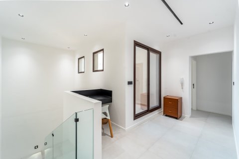 Вилла с 4 спальнями в Мудон, ОАЭ №147172 15