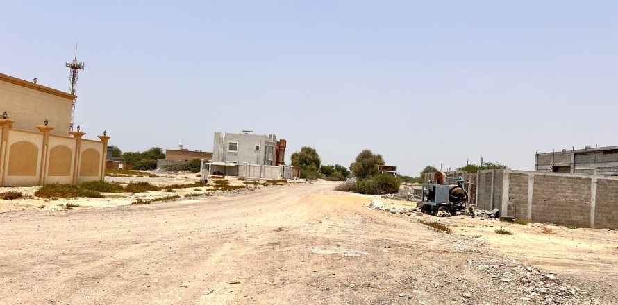 900مربع، قطعة أرض في Al Kharran, الإمارات العربية المتحدة رقم 172111
