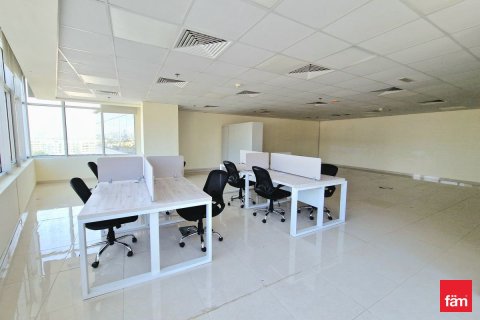 Офис 117.1м² в Дубай, ОАЭ №140546 11