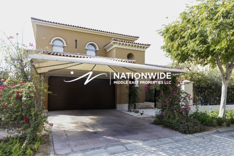 4 غرف نوم فيلا  رقم 125508 2