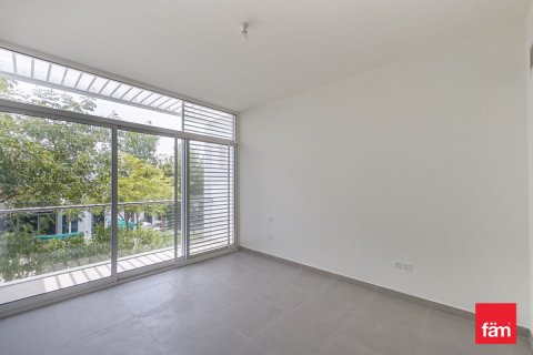 3 bedrooms Townhouse in Dubai, UAE No. 142415 13