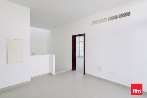3 bedrooms Townhouse in Dubai, UAE No. 142415 11