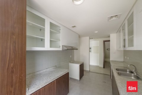 3 bedrooms Townhouse in Dubai, UAE No. 142415 15