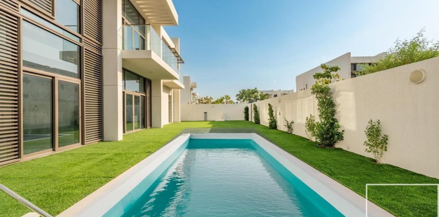 5 غرفة نوم  فيلا في District One, الإمارات العربية المتحدة رقم 136800