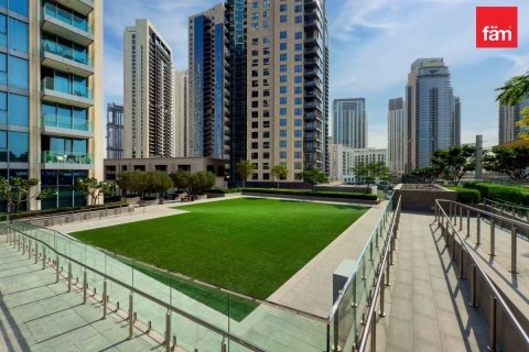 2 bedrooms Apartment in Dubai, UAE No. 149246 15